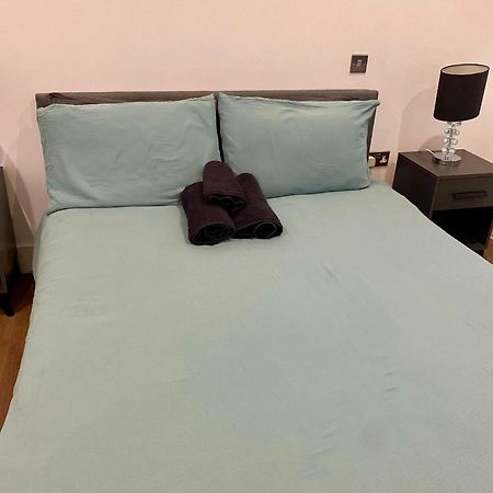 Stunning Rooms By Nine Elms Station 伦敦 外观 照片