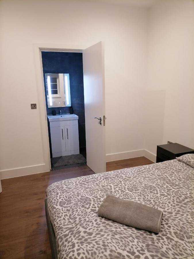 Stunning Rooms By Nine Elms Station 伦敦 外观 照片